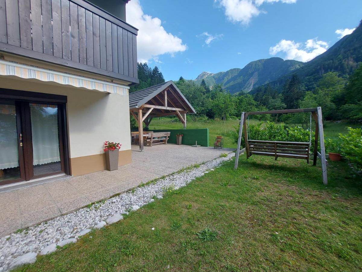 Apartmaji Katrc Soča Εξωτερικό φωτογραφία